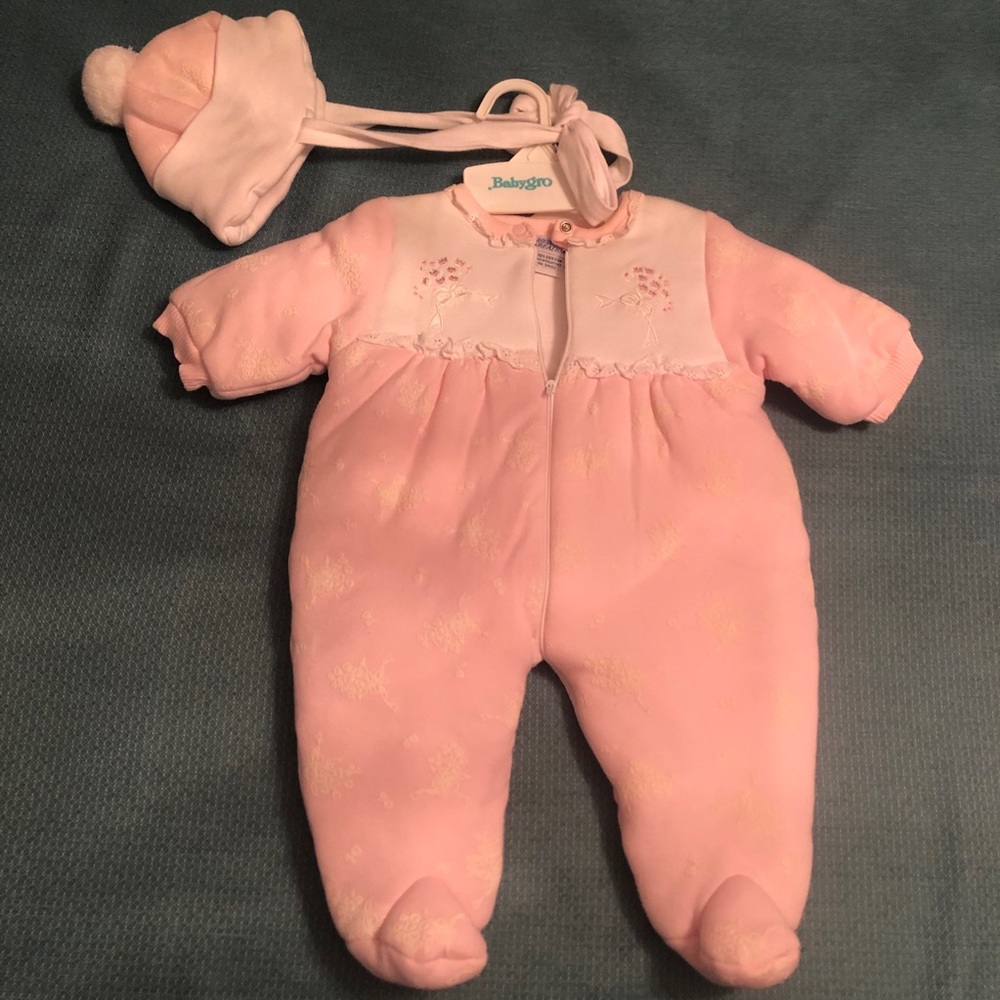 Baby Snow Suit & Hat Size 6 Months